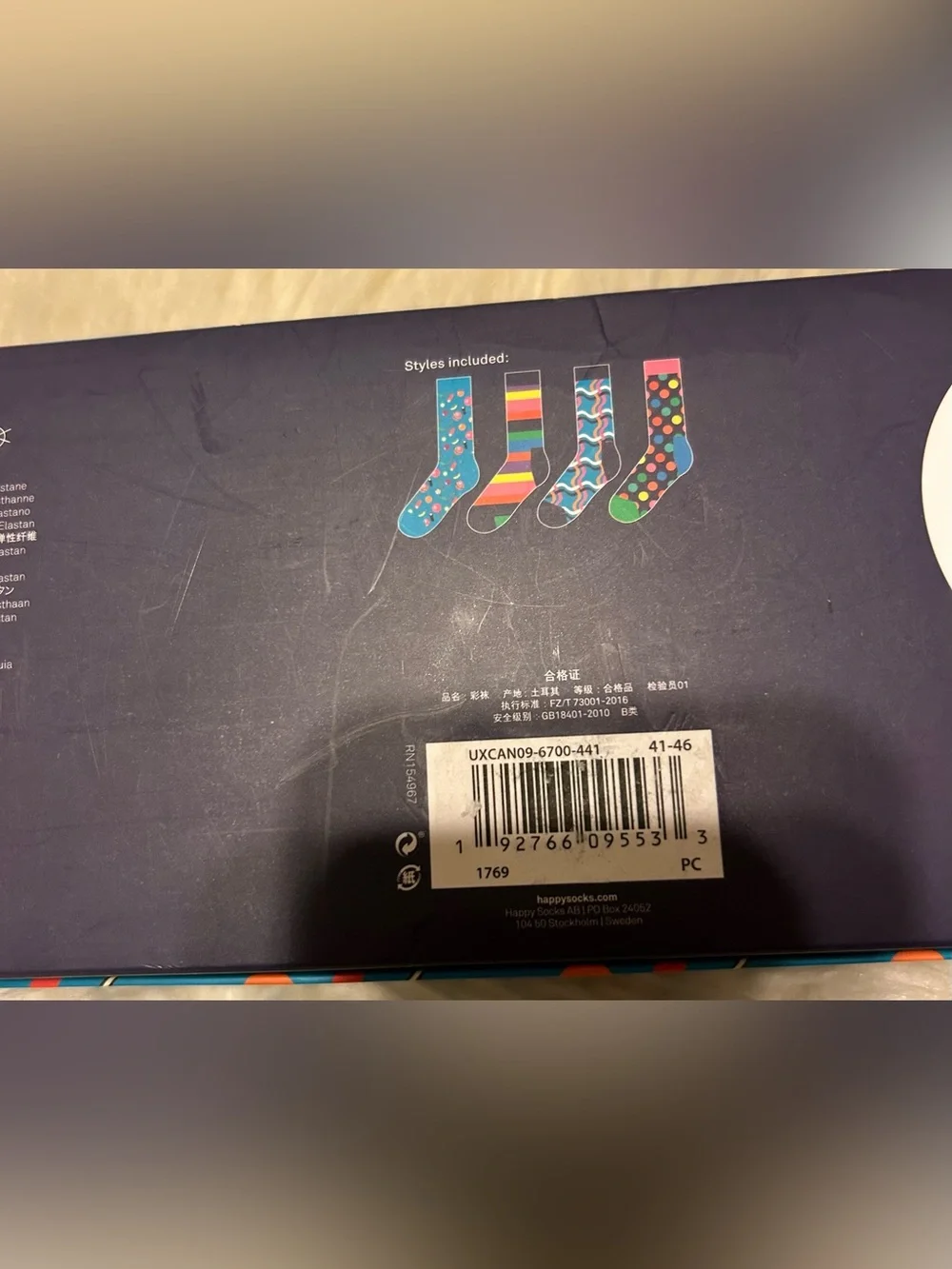 Happy Socks Gift Set with Multicolor Socks 4 pairs Adult Crew Socks US M8-12